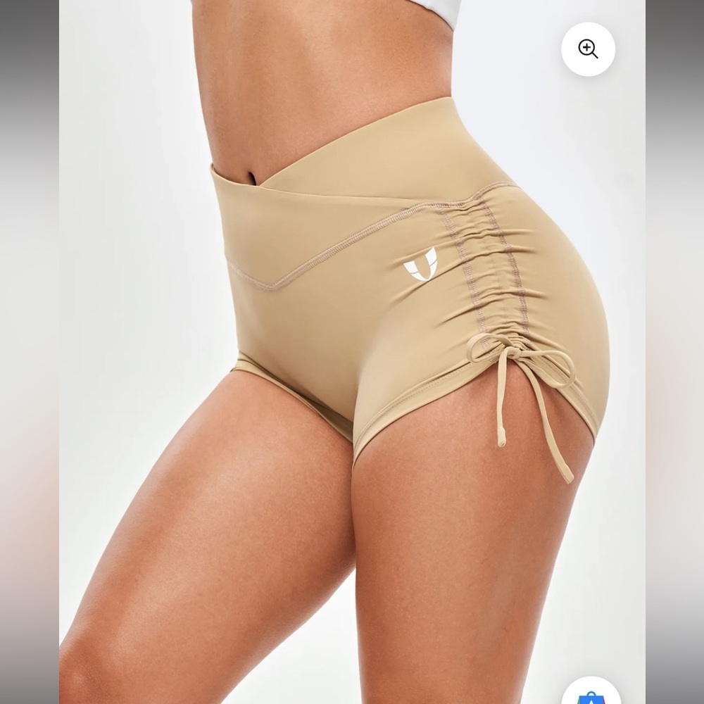 NEW Firm Abs Rouched Bootie Scrunch  V- Waist Shorts Medium
